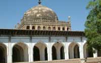 Bijapur Tour Packages,Tourist Spots In South India 